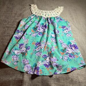 Turquoise tank top purple flowers lace detail Size Medium by Blue sketch flowy